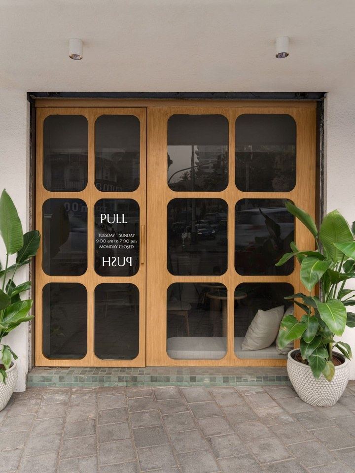 Wooden entrance doors of the Kemps Corner, Mumbai outlet